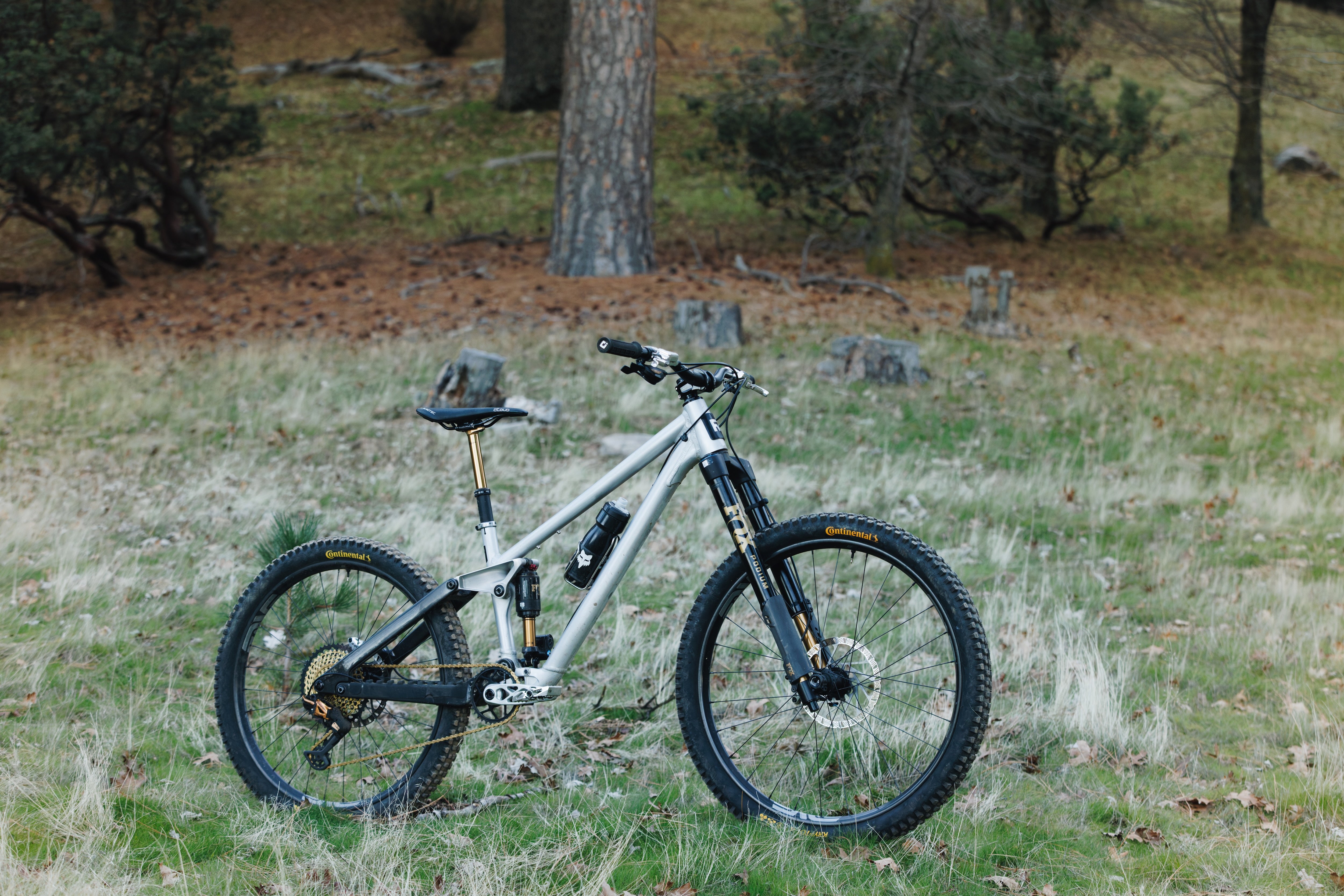 2026 Enduro Frame – Frameworks Bicycles